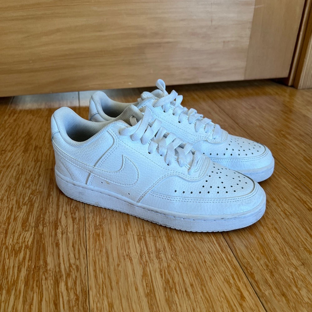 Nike court vision low white
